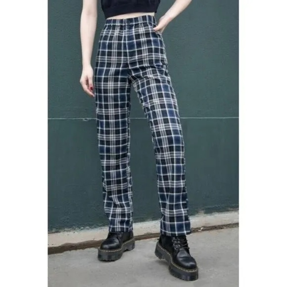 BRANDY MELVILLE PLAID BLUE BLACK HIGH WAISTED PANTS PUNK💙💙